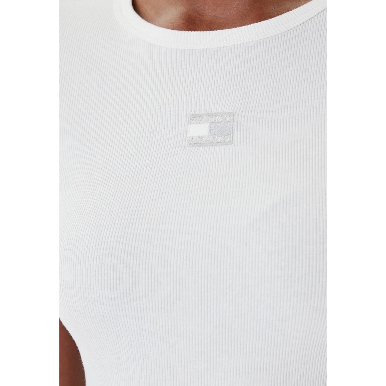 Tommy Hilfiger Jeans - Tommy Hilfiger Women's T-Shirts