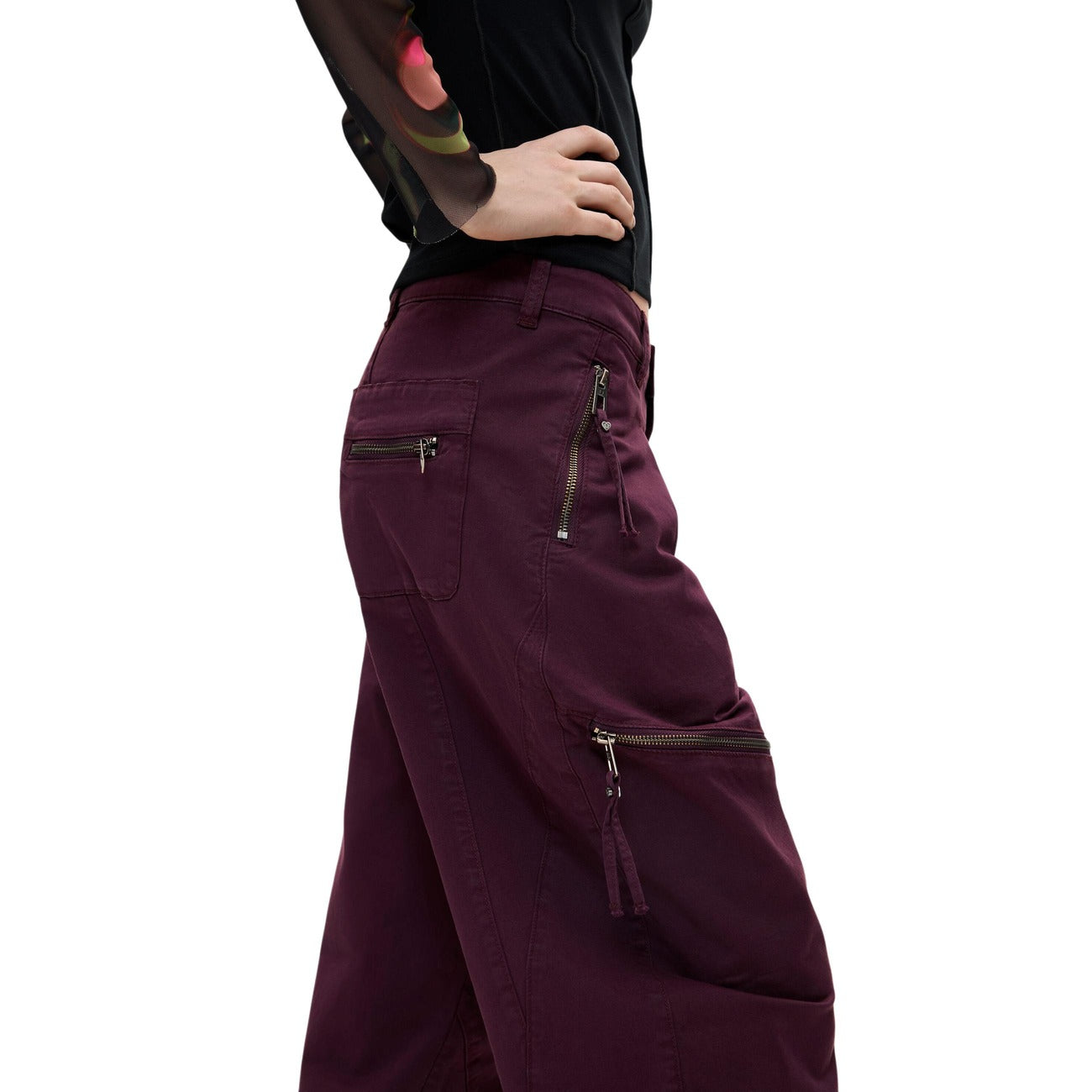 Pantalon femme Desigual en coton – Bordeaux