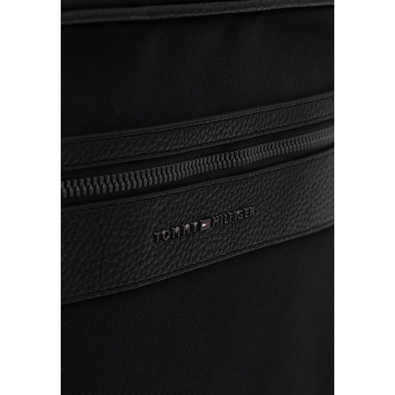 Tommy Hilfiger - Tommy Hilfiger Men's Bags